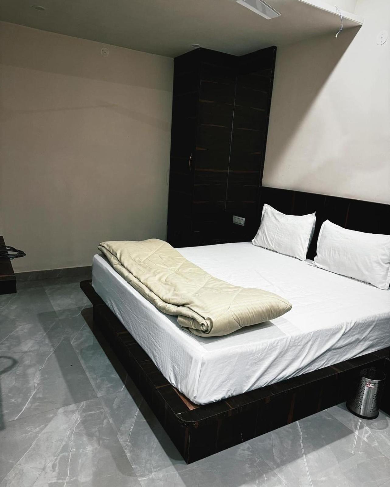 Hotel Karma Dźajpur Zewnętrze zdjęcie
